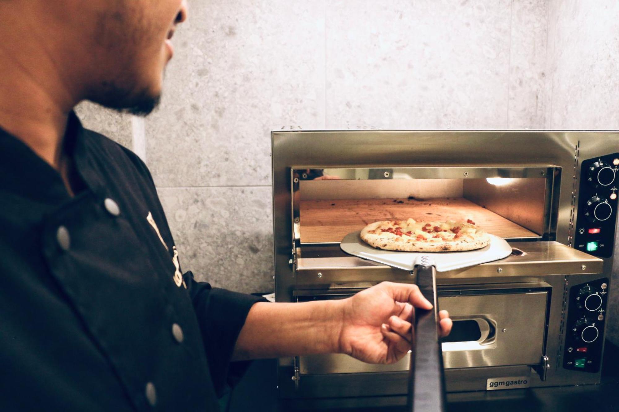 Gspot Hostels & Love Triangles Pizzeria Lisboa Εξωτερικό φωτογραφία